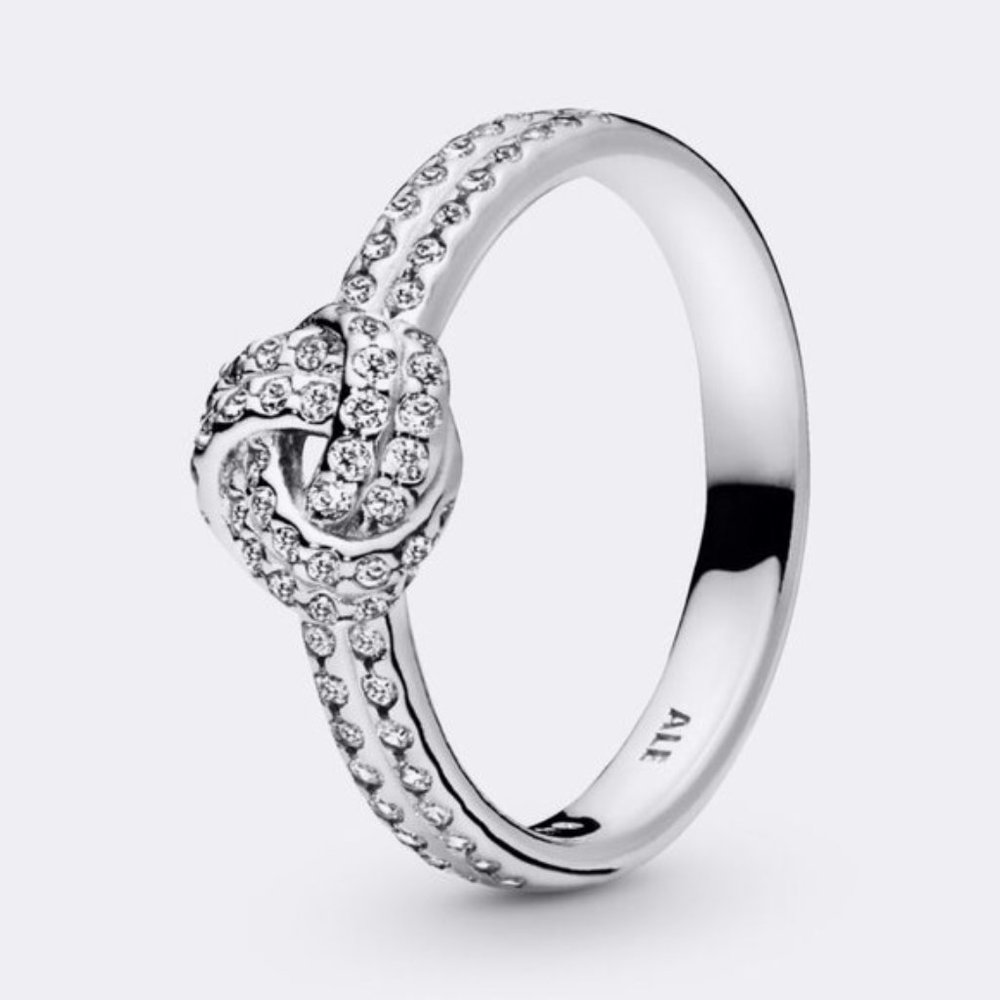 Pandora Shimmering Knot Ring